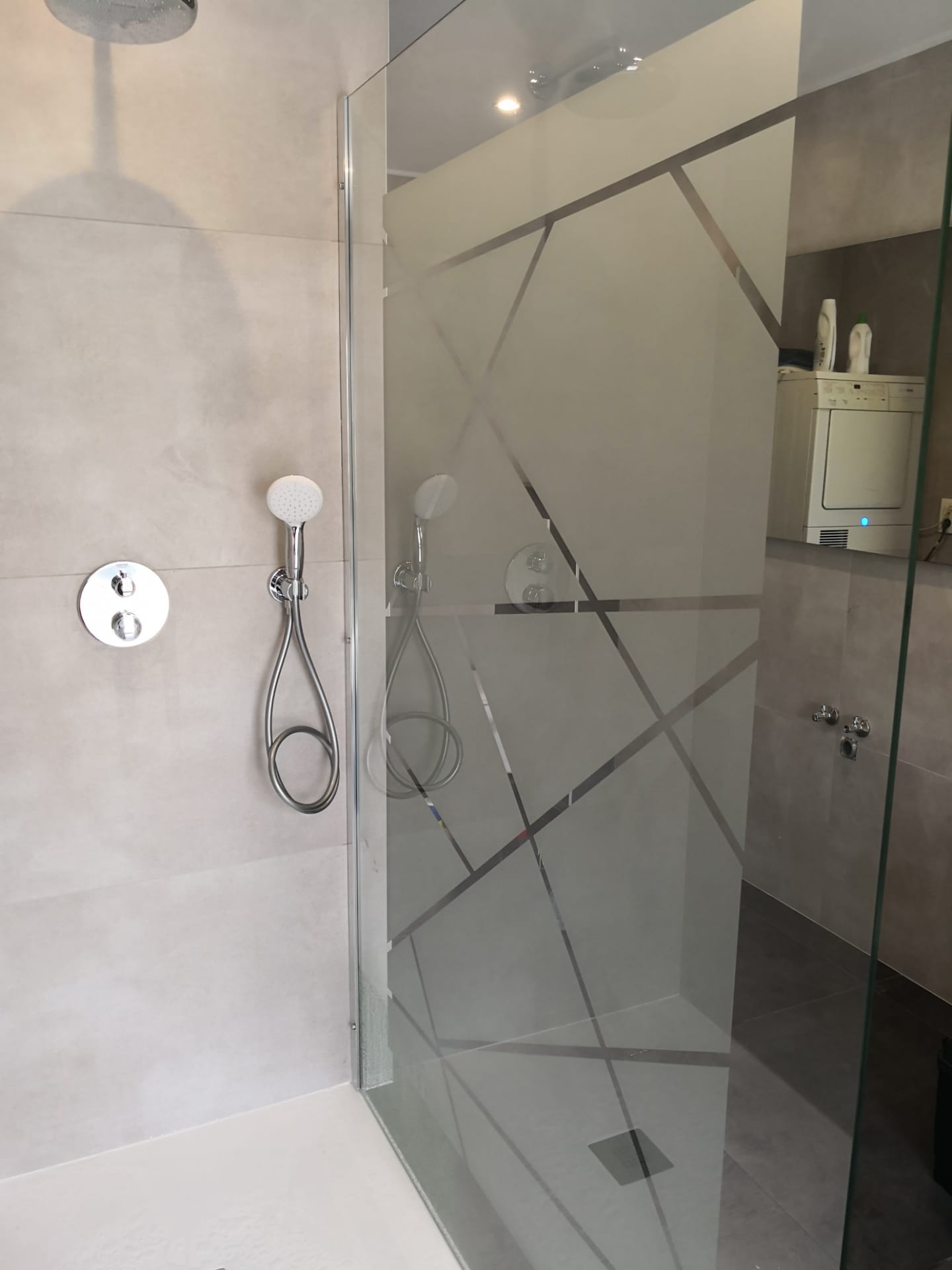 Décoration verre sablé résidentiel